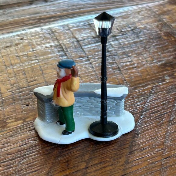 Department 56 Heritage Village Series Christmas Village Figurines READ - Picture 7 of 10